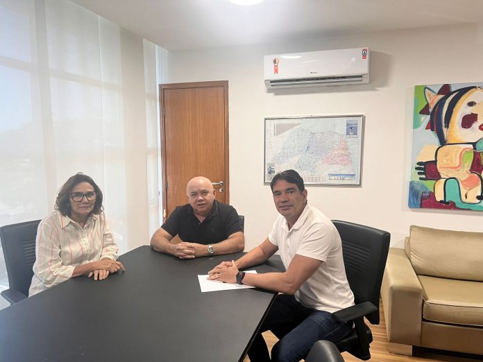 Prefeito Gustavo Soares participa de reunião com o Governo do RN