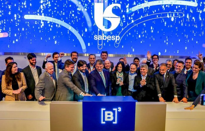 ‘Não faltou ousadia para privatizar Sabesp’, diz Tarcísio de Freitas