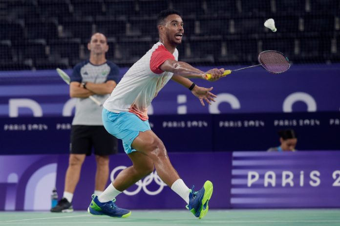 Ygor Coelho perde para sul-coreano e é eliminado na fase de grupos do badminton