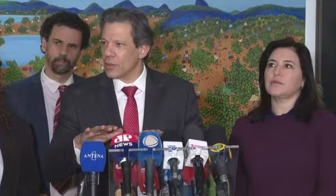 Governo prevê rombo de R$ 28,8 bilhões, no limite da meta fiscal, mesmo após congelar R$ 15 bilhões