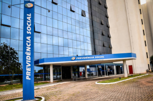 PF acha dispositivos para roubar dados no prédio do INSS