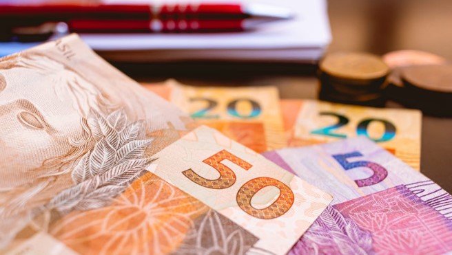 Governo Lula deve definir novo bloqueio de gastos em reunião na quinta-feira (18)