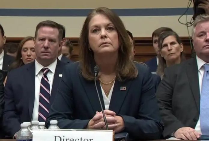 Diretora do Serviço Secreto dos EUA admite falha em ataque a tiros contra Trump