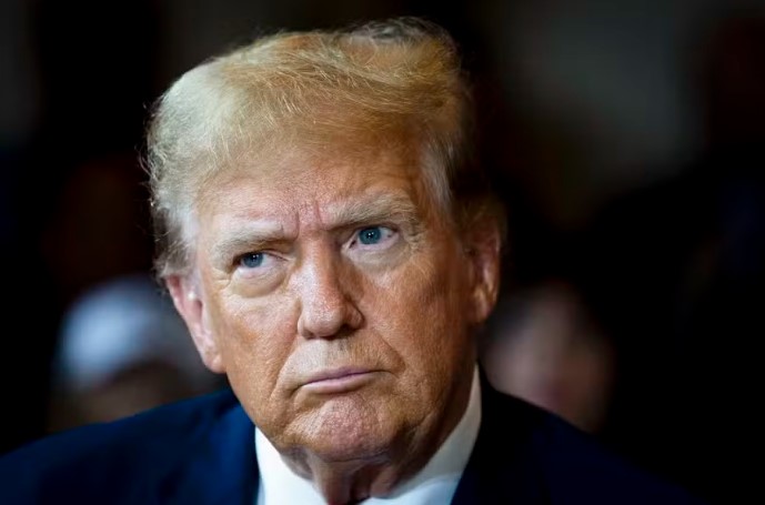 Juíza rejeita processo criminal contra Trump sobre documentos secretos retirados da Casa Branca