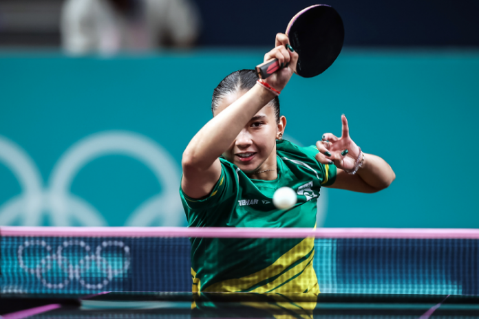 Giulia Takahashi estreia contra número 1 do tênis de mesa em Paris-2024 e Calderano pega cubano
