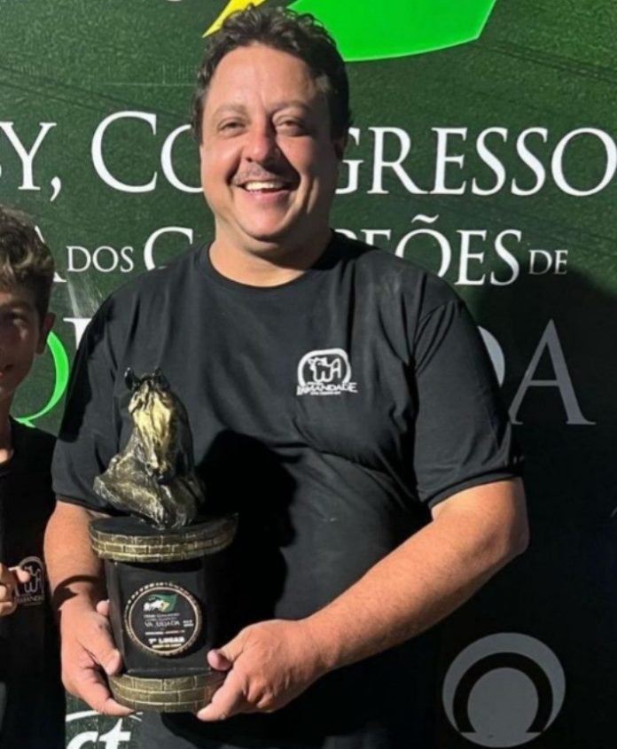 Vaqueiro morre após ter mal súbito durante competição em vaquejada no interior do RN