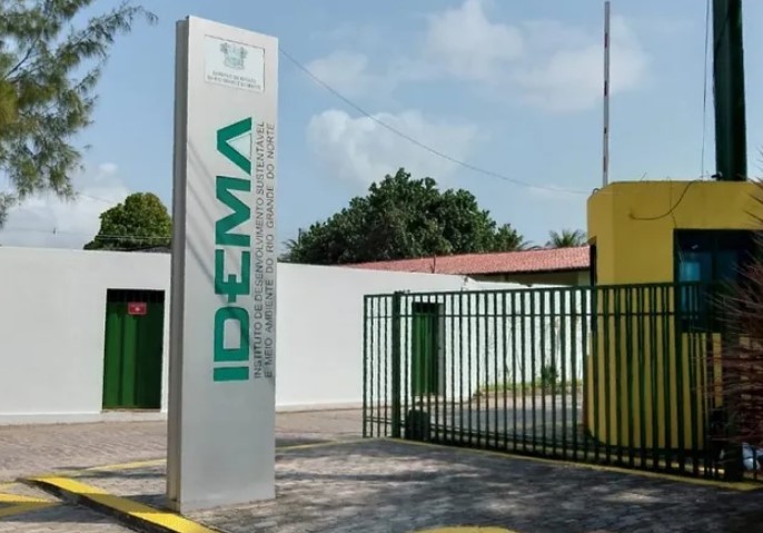 ENGORDA DE PONTA NEGRA: Prefeitura de Natal entra na Justiça contra diretor do Idema