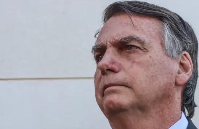 PGR é contra defesa de Bolsonaro acessar delação de Mauro Cid sobre as joias sauditas