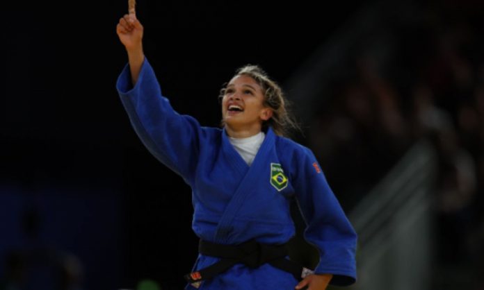 Larissa Pimenta conquista o bronze no judô