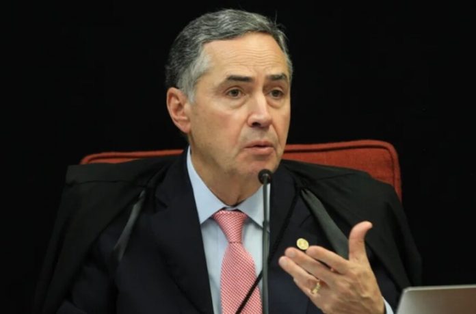 STF sob Barroso ignora Lei de Acesso à Informação e omite dados de viagens de ministros