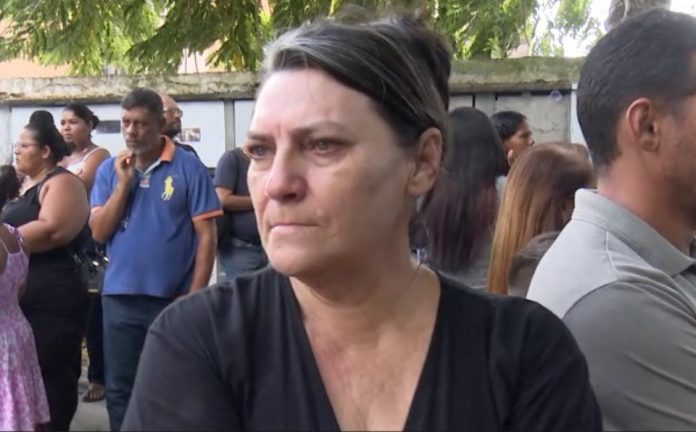 ‘Só queria trabalhar’, lembra madrinha sobre adolescente assassinado e decapitado, em Bayeux, PB