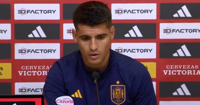 Derrubado por segurança no campo, Morata diz estar bem para defender a Espanha na final da Euro