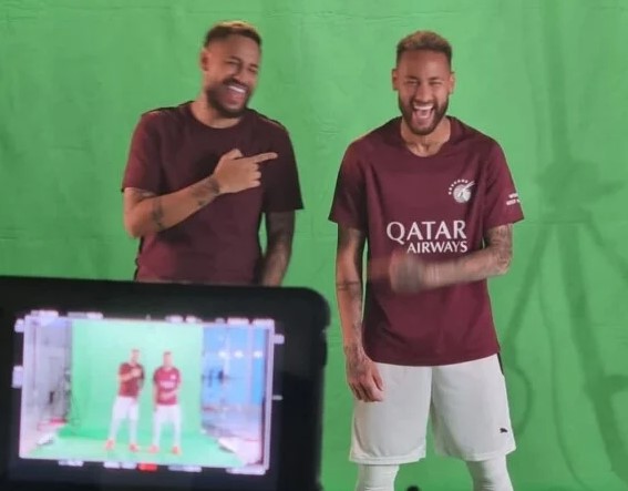 Neymar processa sósia por uso indevido de imagem