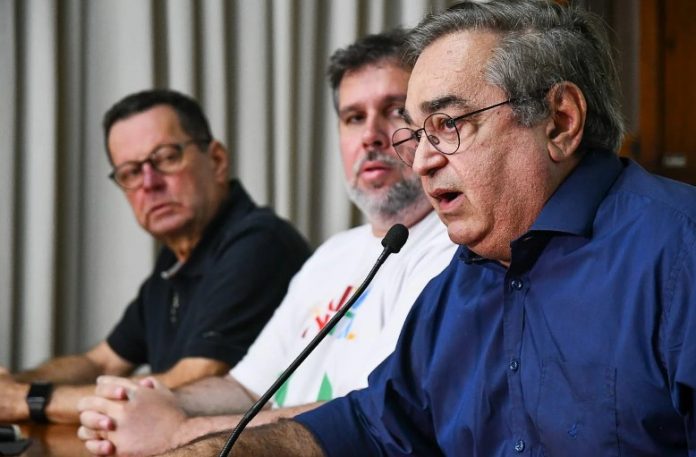 ENGORDA DE PONTA NEGRA: Prefeitura diz que entregará respostas ao Idema nesta quarta (17)