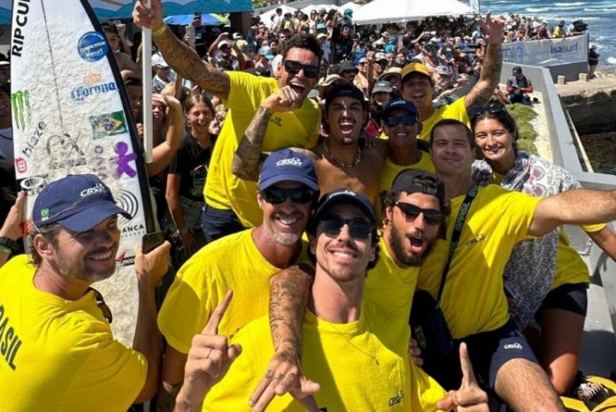 Campeões mundiais, Medina e Filipinho definem Olimpíadas como ‘oportunidade para o surfe’