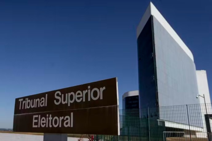 Justiça traça primeiros limites ao uso de inteligência artificial nas eleições municipais e pune deepfakes