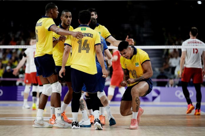 Seleção masculina de vôlei perde para a Polônia e precisa vencer Egito para evitar eliminação