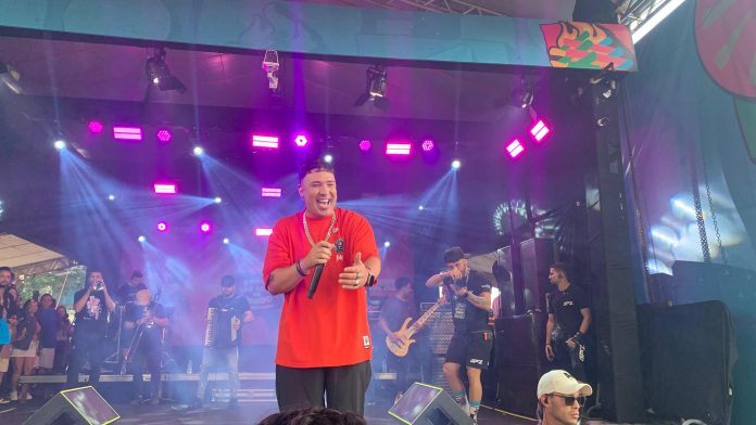 Estreia de Japãozin, carinho de fãs e presença de famílias marcam encerramento do São João 2024 de Galante, em Campina Grande