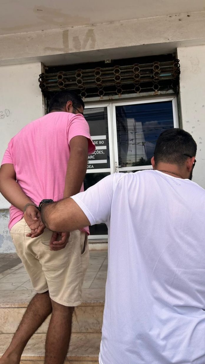 Homem é preso suspeito de aplicar golpe do falso pix em compra de celular